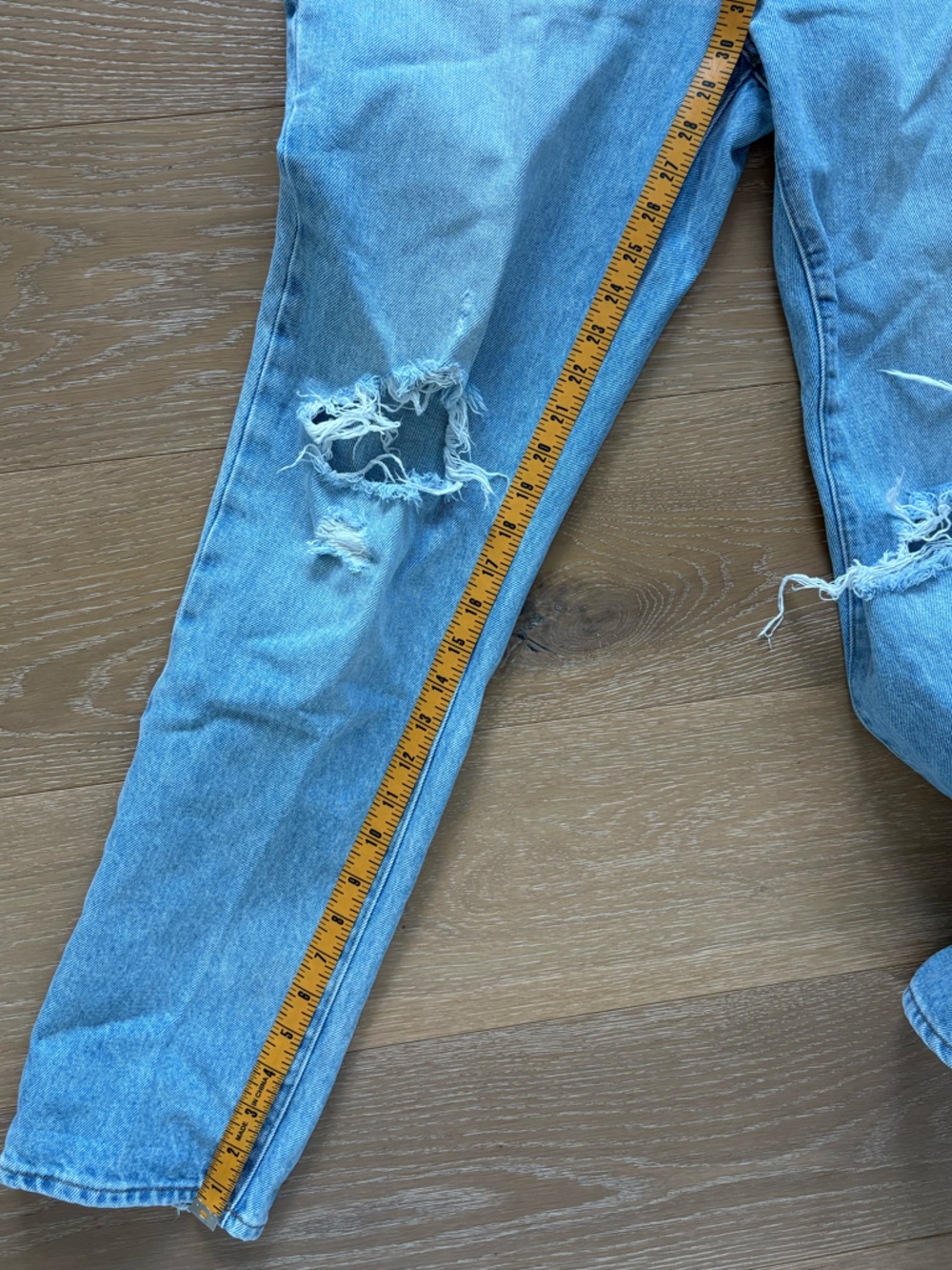 Madewell Jeans Distressed Full Length Classic Straight Size 30 Hartsville Denim - Picture 9 of 10